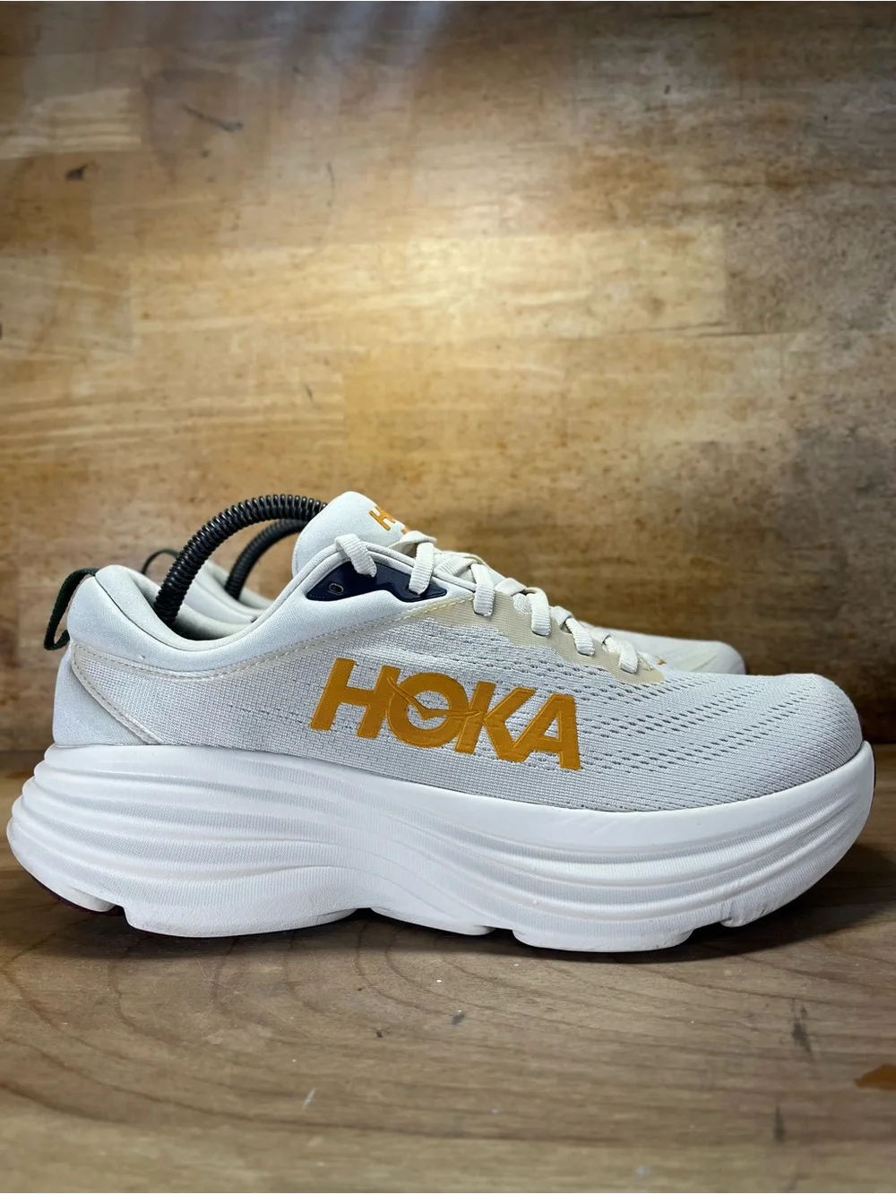 Hoka One One Bondi 8 Mens Size 9 Running Shoes Sneakers Oat Milk Alabaster - Picture 1 of 12